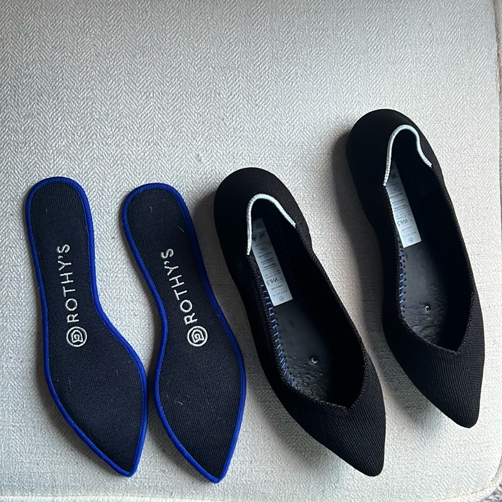 Rothy’s Black Flats Pointed Toe 6.5 W